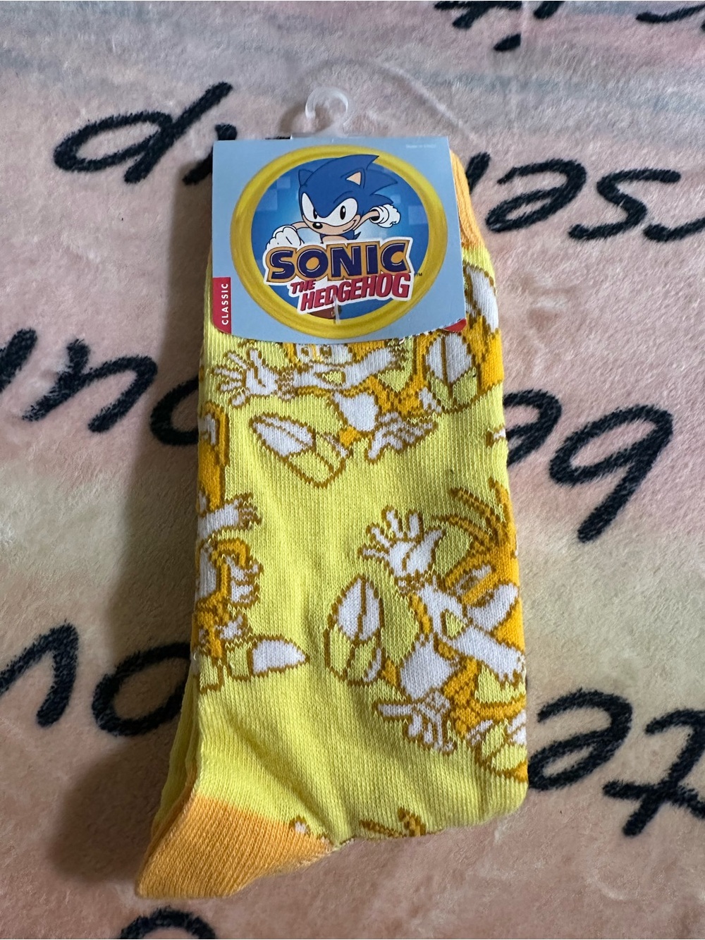 Bioworld Yellow Sonic the Hedgehog Crew Socks